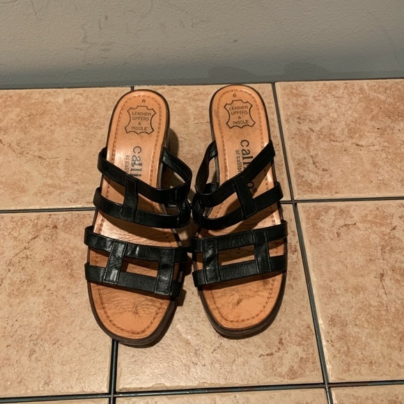 Callisto Of California Leather Heeled Sandals in Black - Picture 2 of 8